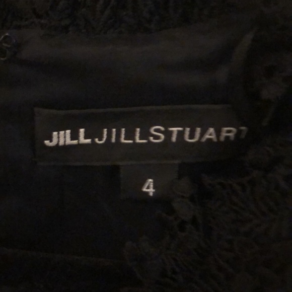 Beautiful knee length dress - Picture 5 of 6